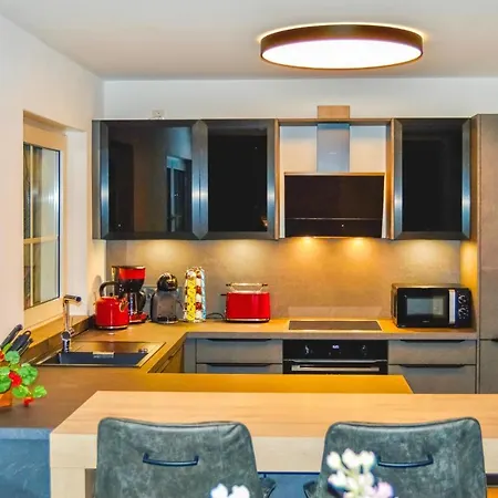 Nice In With Wifi And 2 Bedrooms Daire